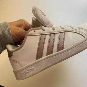 Kids Adidas Grand Court Sneakers. Size 12 white with rose gold stripes